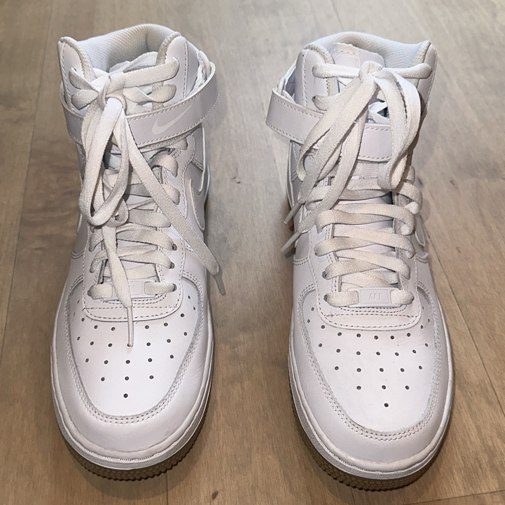 Nike Air Force 1 High Top Sneakers - Picture 3 of 12